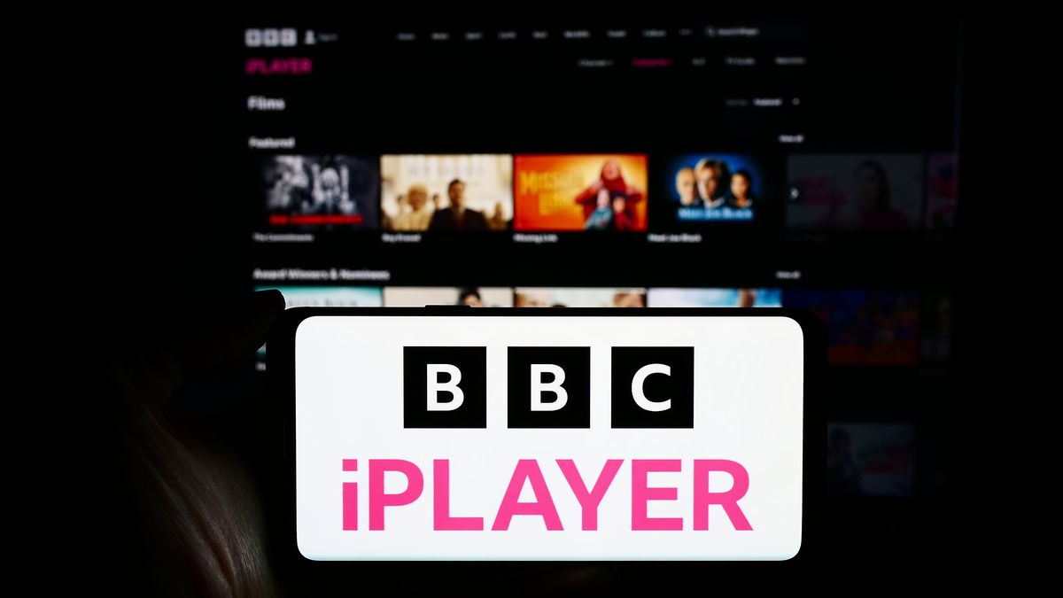 How to watch BBC iPlayer outside the UK with a VPN in 2025